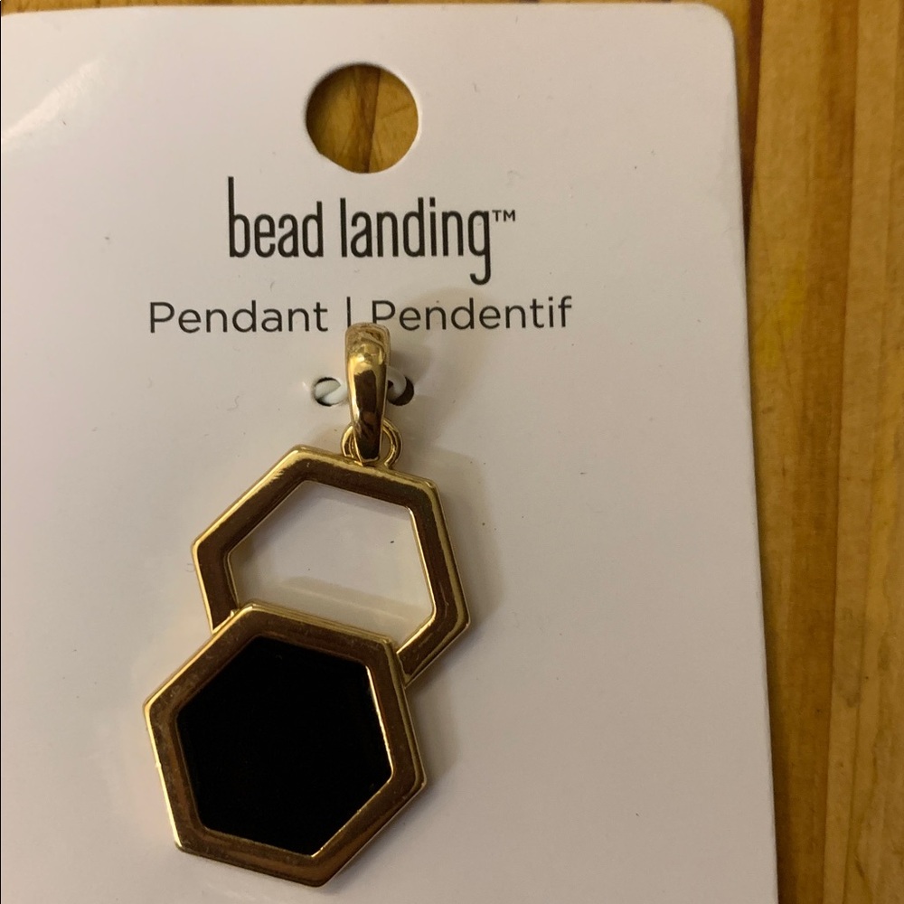Bead Landing Geometric Pendant